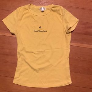 Good Vibes Only shirt!